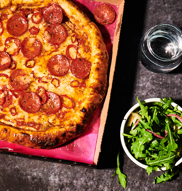 Deluxe Pizza Restaurant